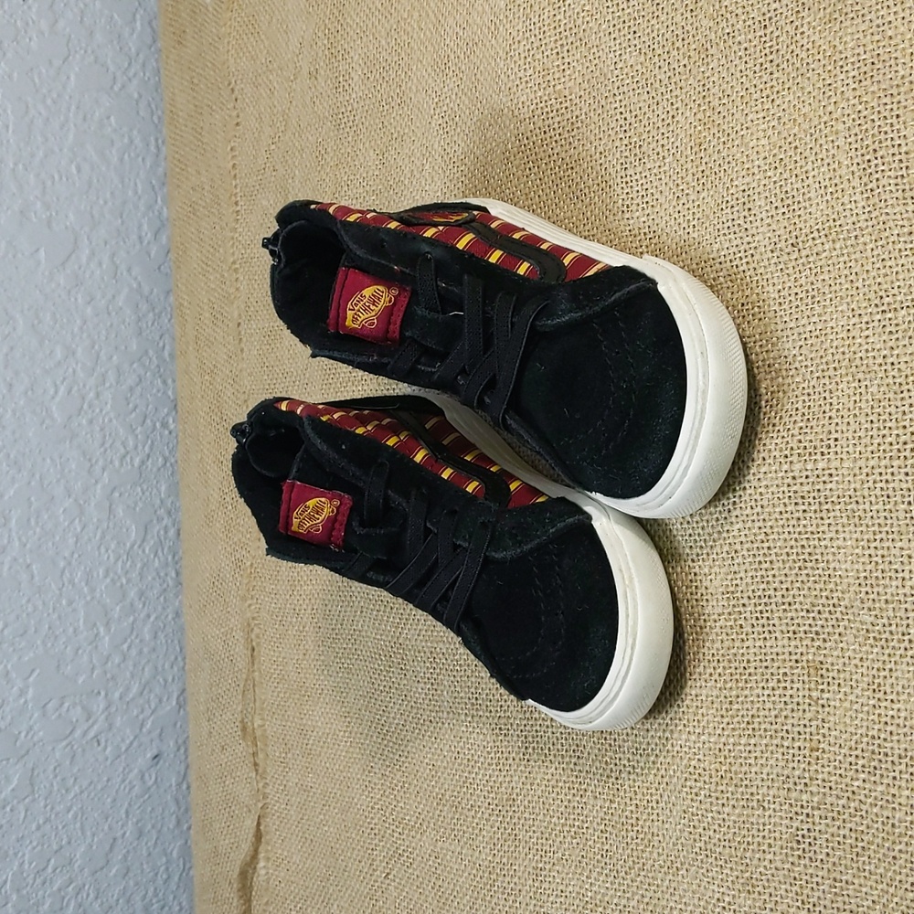 Vans X Harry Potter Sk8-Hi 'Gryffindor' Kid's Sneakers Sz 7.5, Black/Red/Yellow